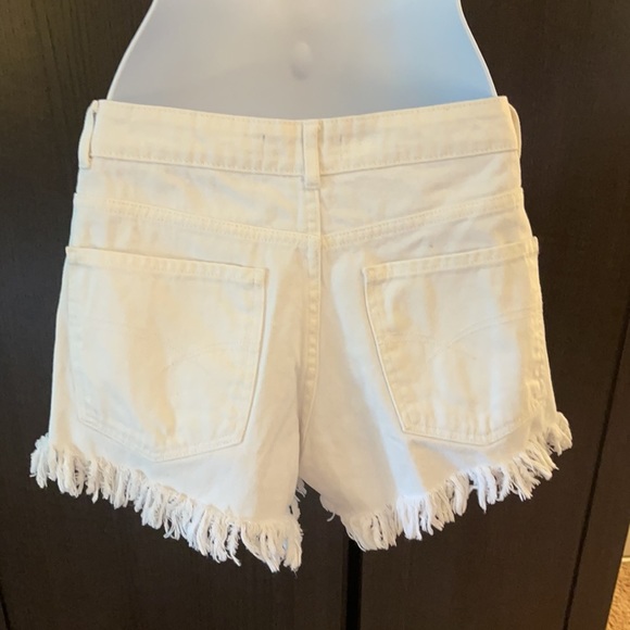 Denim Co White Jeans Shorts Frayed Hem SZ4 - Picture 6 of 10